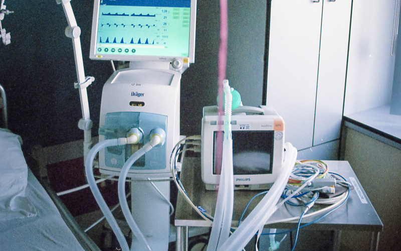 oil-free medical compressor applications