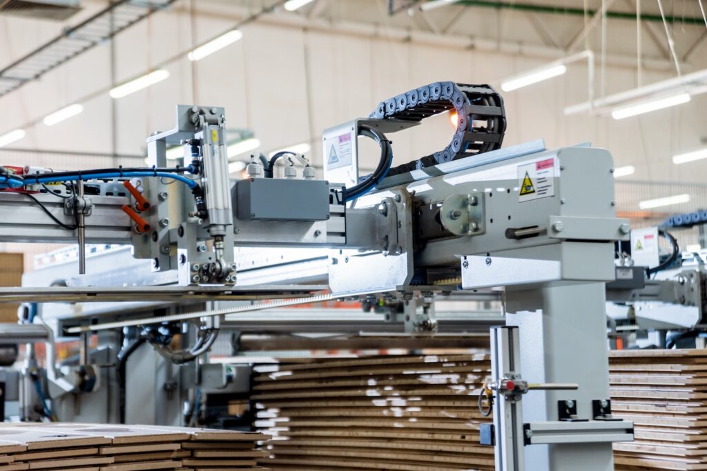 Production line of the wooden floor factory